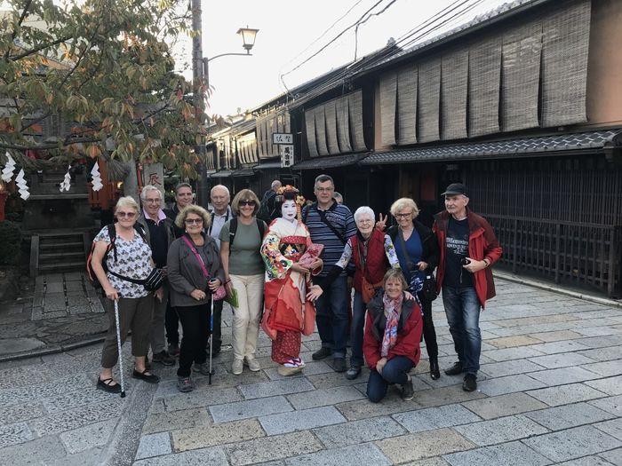 Geisha in Gion - group picture