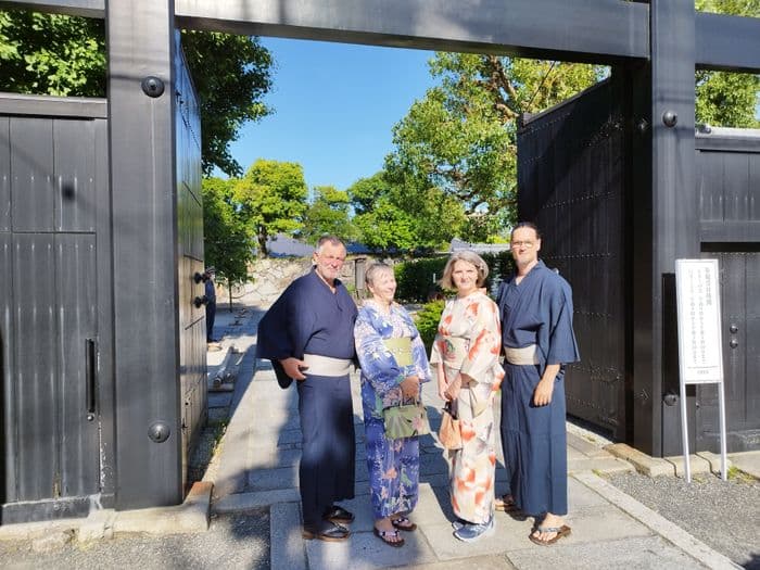 Hier konnten wir Kyoto in traditioneller Kleidung erkunden