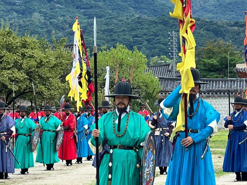 Gyeongbokgung Guard change